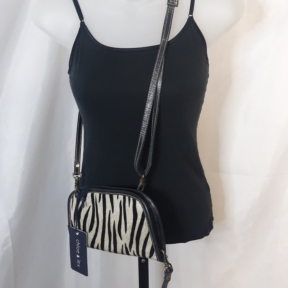 Chloe & Lex Leather Convertible Crossbody Wrist Wallet